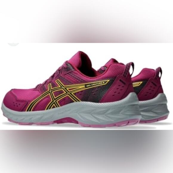 Woman’s ASICS Pink Running Shoes Size 11 - Picture 5 of 9